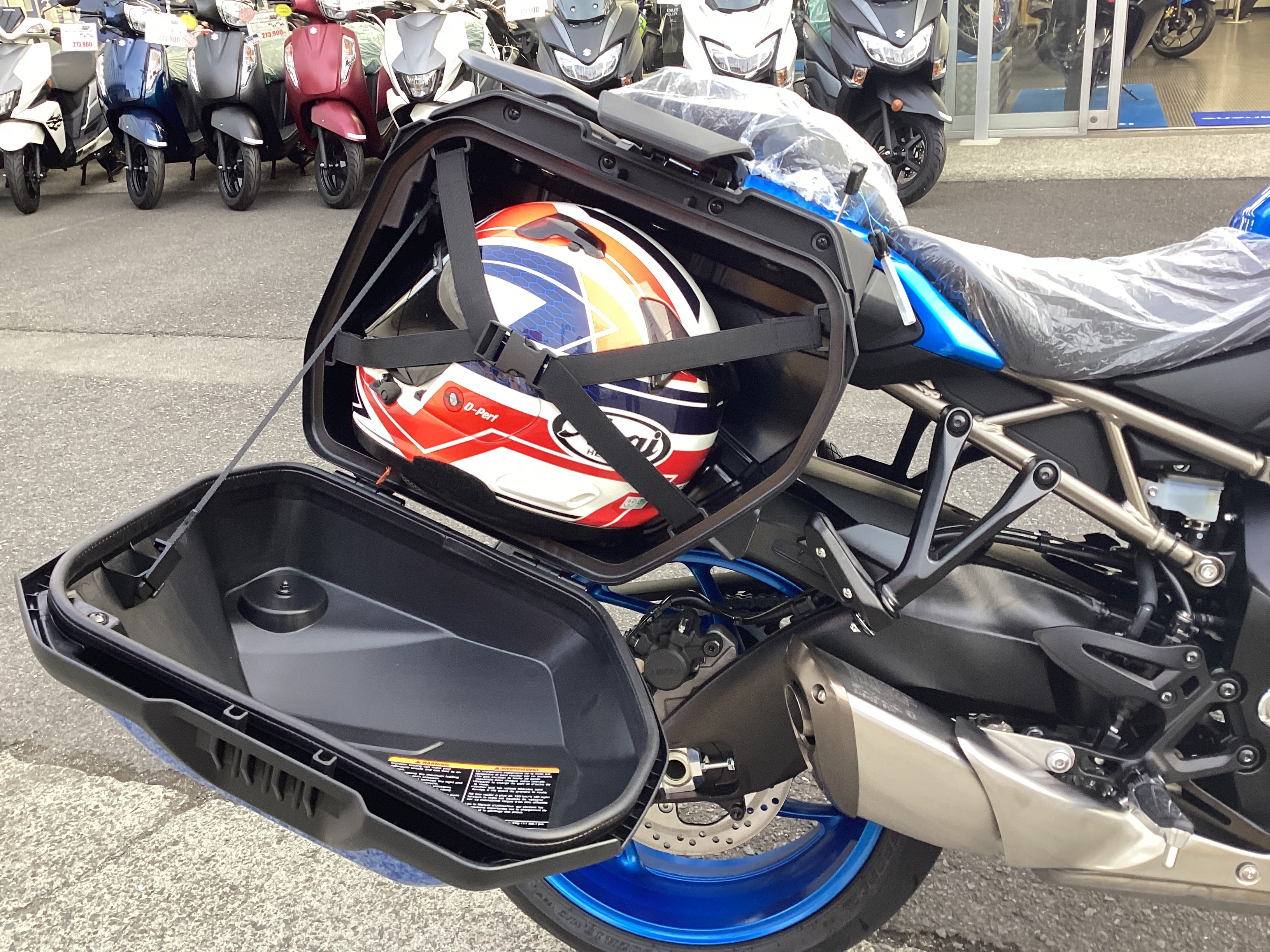 GSX-S1000GT サイドパニア装着車！！！！ | スズキワールド大和