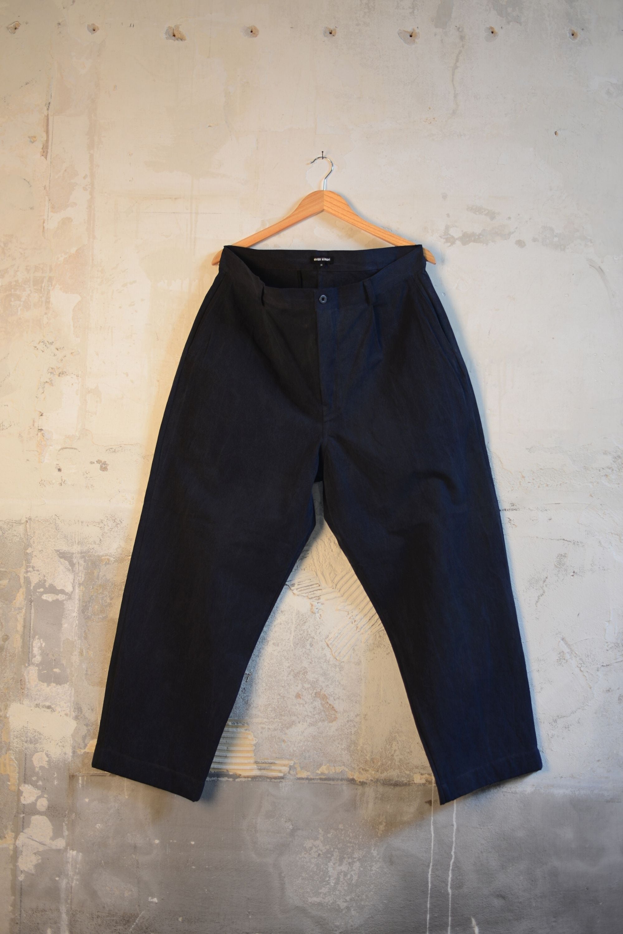 Evan Kinori Single Pleat Pant Organic Cotton Indigo/Sumi Ink