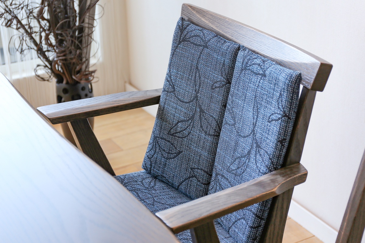 ibata直営 木楽 チェア｜CHAIR｜飛騨の家具/国産家具/無垢材の家具