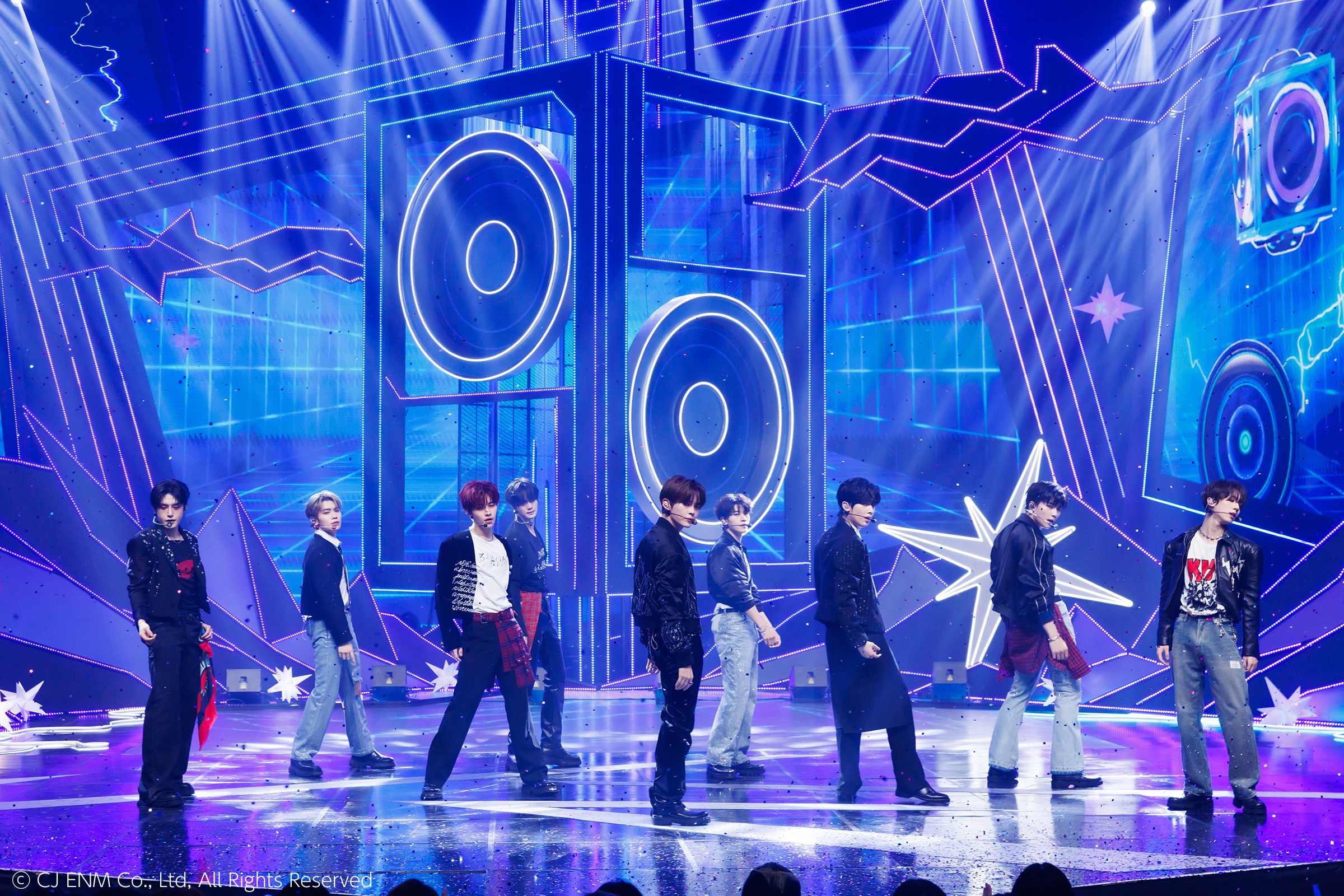 ハンビン＆ジェヒョンがMC卒業、SPステージ披露！JUN. K (2PM)・MONSTA