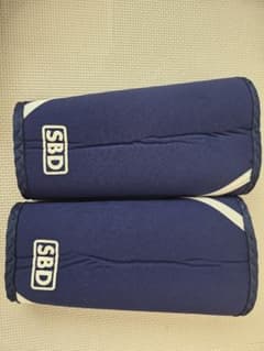 SBD ニースリーブ M ネイビー - メルカリ