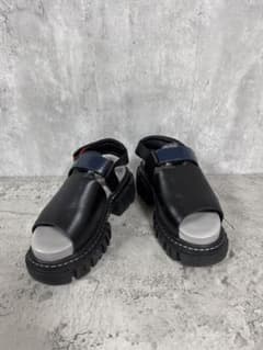 UN3D. アンスリード ソールボリュームサンダル ブラック 23.5cm 37