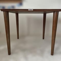 都内直接引き取り限定 カリモク60ダイニングテーブル1300 オマケ椅子二