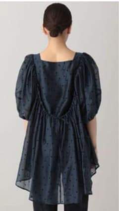 美品】Curensology フロッキードットブラウス ネイビー - メルカリ