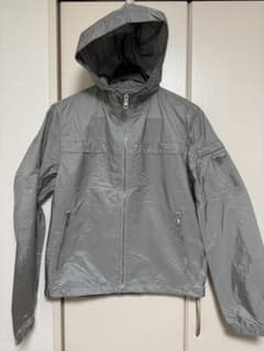 PRADA グレー フード付き ナイロンジャケット『週末三日間限定セール