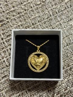 K18（Au750）ゴールドネックレス LV風デザイン - メルカリ