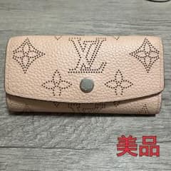 美品】ルイヴィトン マヒナ マグノリア ミュルティクレ 4 キーケース