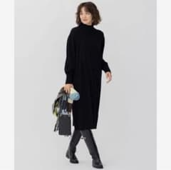 完売 23区 ウールカシミヤブレンド ハイネック ワンピース ¥28,600