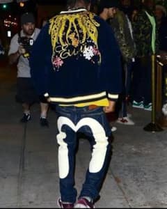 m30452842701_1.jpg?1750682765