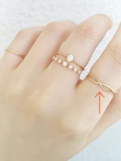 ノワールドプーぺ K10 シンプルクロスラインレイヤードリング 9号