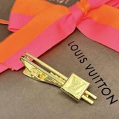 美品】【ルイヴィトン】LVロゴ ネクタイピン ゴールドカラー ビジネス