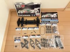 値下げ】ASSOCIATED アソシ TC8 オプション、スペアパーツ付き - メルカリ