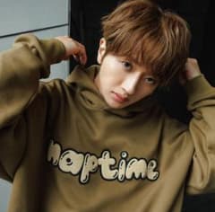 Naptime. ワッペンパーカー フーディ カーキ Sサイズ 美品 - メルカリ