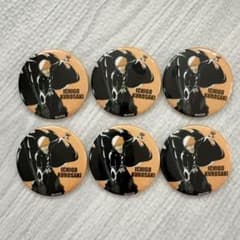 BLEACH WORLD 缶バッジ 黒崎一護 6点 - メルカリ