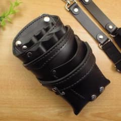 オールブラック 6丁差し 本革シザーケース SCA-61/CKA - メルカリ