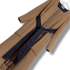 ベビーキャメル(らくだ)100%お素材 マディソンブルー ベルト付きガウン