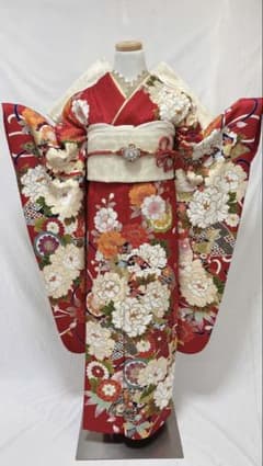 牡丹 菊 金糸 金彩 赤 振袖 成人式 振袖6点セット 成人式 正絹 - メルカリ