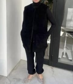 JULY NINE ファーベスト Sサイズ ブラック美品 - メルカリ