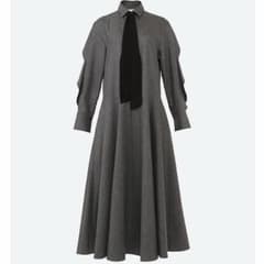 新品 ebure ウールカシミアポプリン リボンタイワンピース ¥108,900