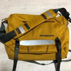 レア・廃番人気モデル‼️パタゴニア ハーフ・マス メッセンジャー