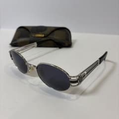 美品】FENDI FS148 オーバル型 FFロゴサングラス メタルフレーム