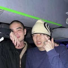 m64059541454_1.jpg?1728482395