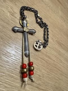 ローズクロス カスタムネックレス （イーグルフック・赤ビーズ