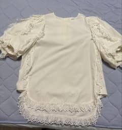 値下』yori shirocon アネモネブラウス38 - メルカリ