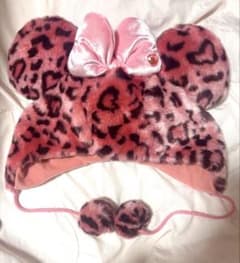ミッキーマウス風ヒョウ柄ファー帽子 - メルカリ