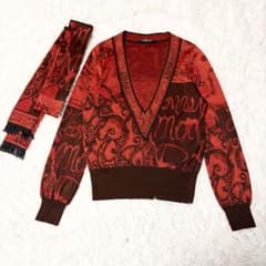 良品】レオナール シルク100% Vネック総柄ニット Mサイズ - メルカリ