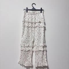 限定価格・即日発送】 rhodolirion デイジーフリルパンツ - メルカリ