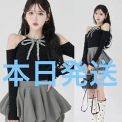 Darich リボンビジューアメスリニットトップス - メルカリ