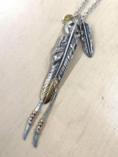 Motornewvintage 先金風切り特大フェザー モトネックレストップのみ