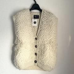 新品未使用】FIKA ループニットベスト アイボリー ヤマダヤ - メルカリ