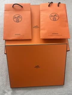 HERMES ギフトボックスとバッグセット - メルカリ