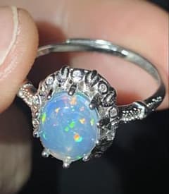 新入荷‼︎オススメ♪】オパールリングS925 大きめ 天然石 遊色抜群