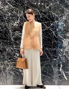 2025新作 トゥモローランドBallsey フェザーヤーン ペプラムベスト