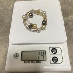 アコヤ？南洋白蝶？タヒチ国蝶？パールブレスレット ワイヤー9連9粒