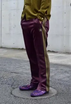 2026年最新】needles トラックパンツ マルーンの人気アイテム - メルカリ