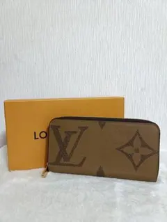 2026年最新】ジャイアントモノグラムの人気アイテム - メルカリ