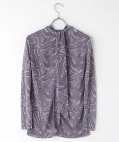 2026年最新】fumika uchida ブラウスの人気アイテム - メルカリ