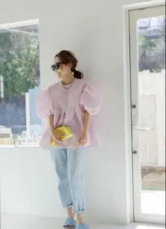 2026年最新】bluelea ブラウスの人気アイテム - メルカリ