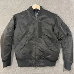 2026年最新】ユニクロ ma-1 +jの人気アイテム - メルカリ