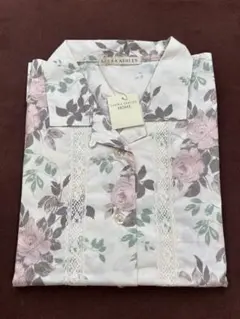 2026年最新】ローラアシュレイ パジャマの人気アイテム - メルカリ