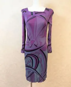 2026年最新】EMILIO PUCCI ロングワンピースの人気アイテム - メルカリ