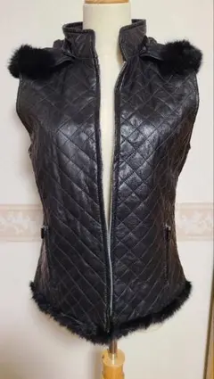 2026年最新】インゲボルグ ベストの人気アイテム - メルカリ