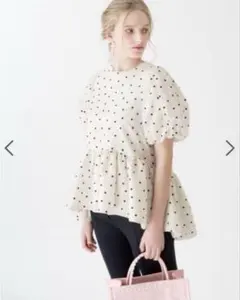 2026年最新】ツルバイマリコオイカワ ブラウスの人気アイテム - メルカリ