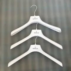 2026年最新】ハンガー monclerの人気アイテム - メルカリ