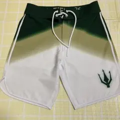 2026年最新】fied サーフパンツ 26の人気アイテム - メルカリ