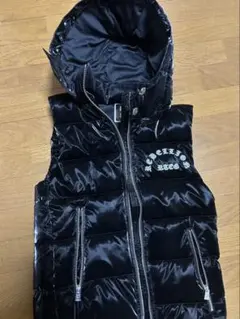 2026年最新】アダムスジャグラー ダウンベストの人気アイテム - メルカリ